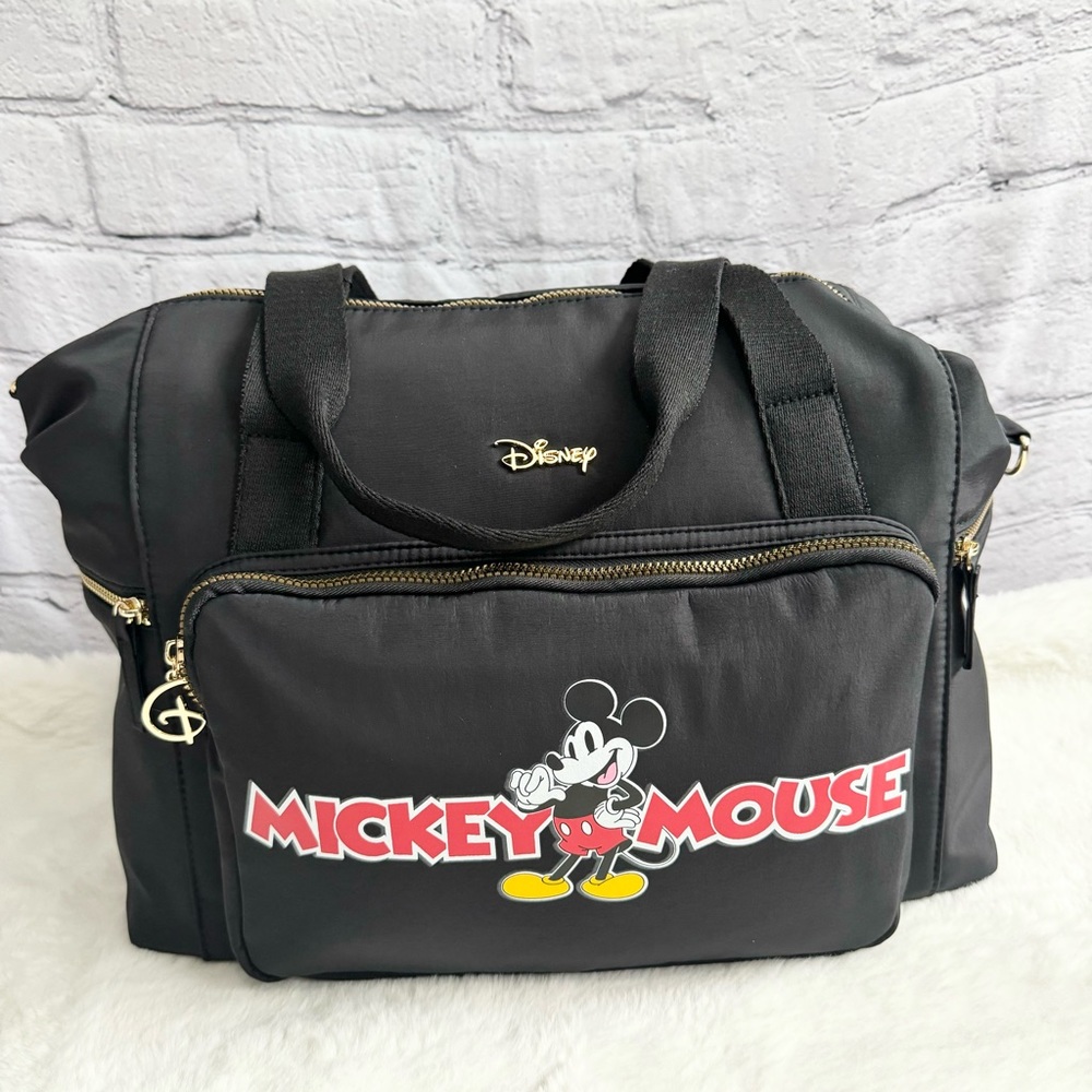 *NEW* Disney Mickey Mouse Weekender/Duffle/Overnight Travel Bag - Picture 2 of 11